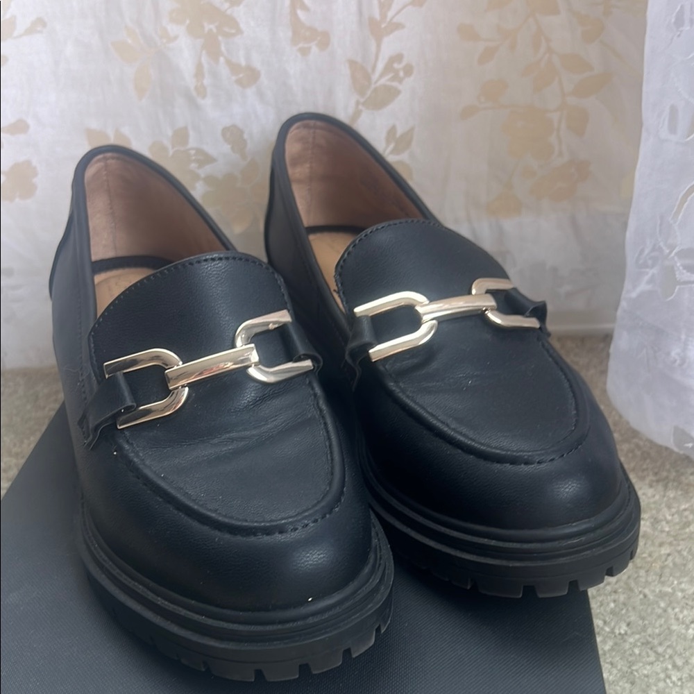 Rachel Zoe Black and Gold Platform Loafers-size 7